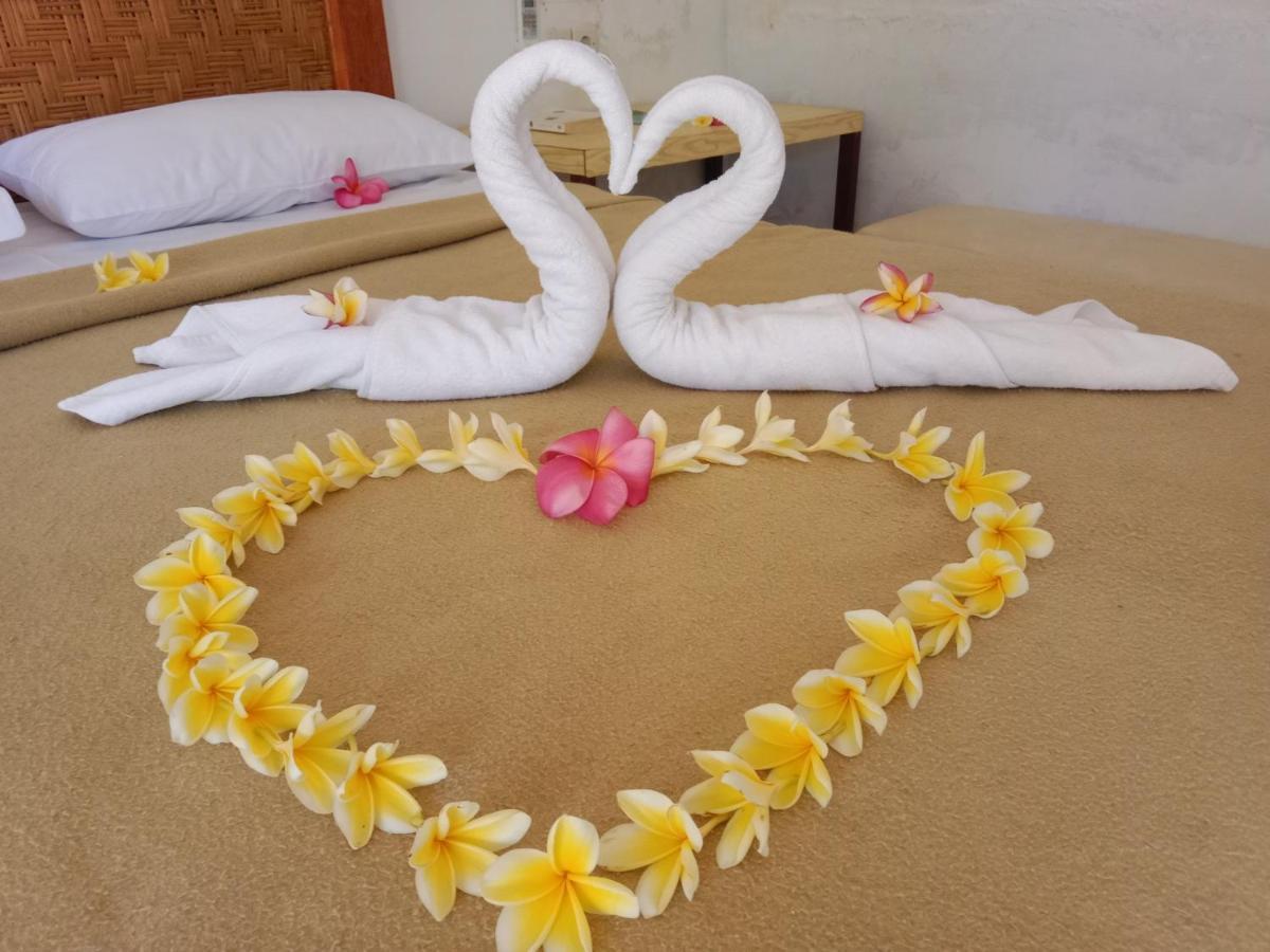 Banyuwedang Taman Menjangan Homestay By Snorkelingmenjangan מראה חיצוני תמונה