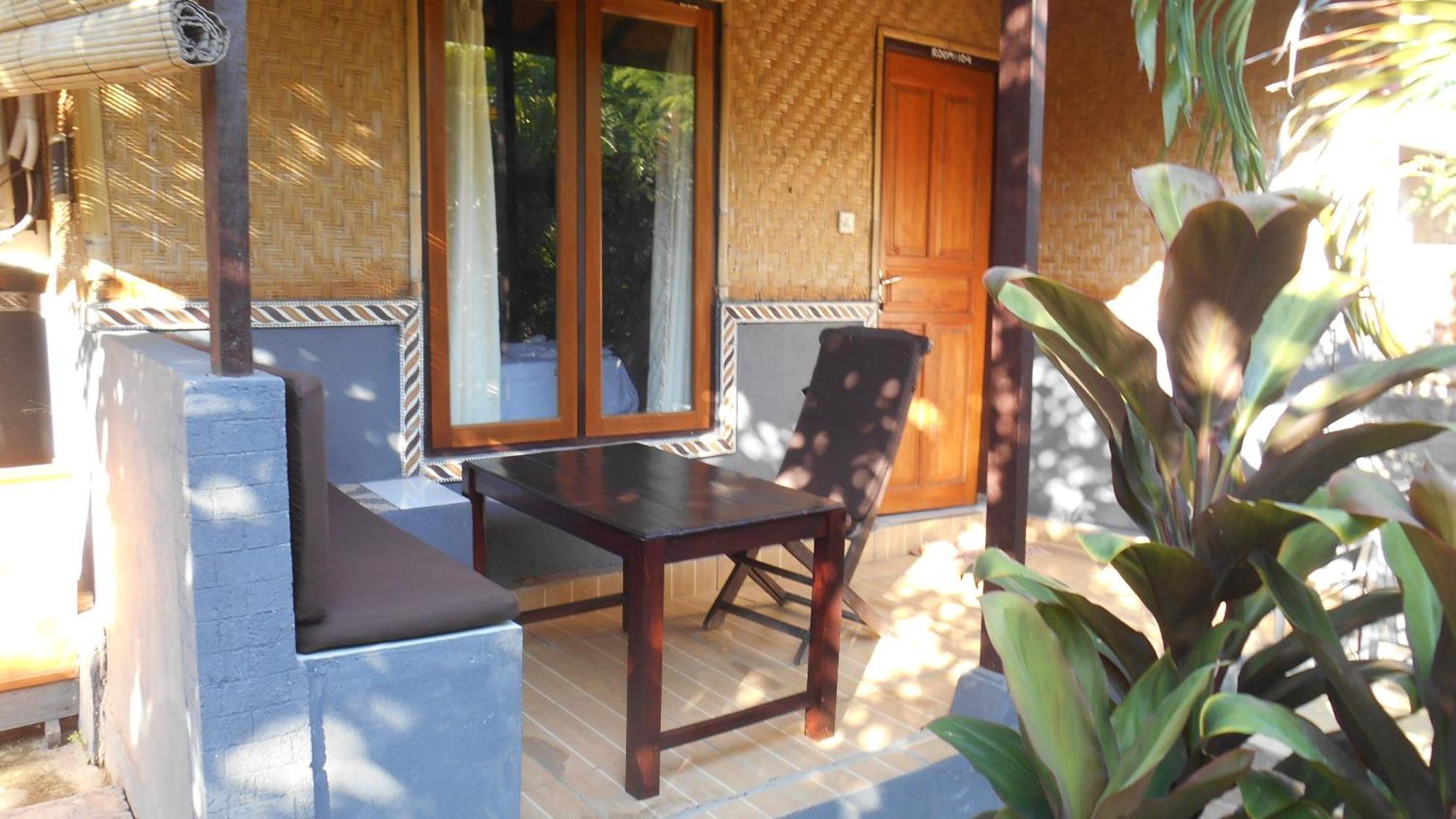 Banyuwedang Taman Menjangan Homestay By Snorkelingmenjangan מראה חיצוני תמונה